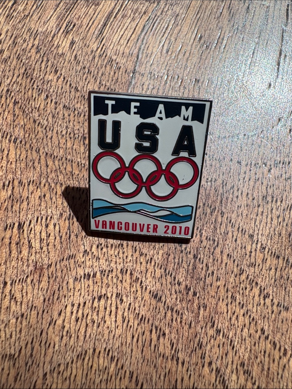 Team USA Vancouver 2010 Olympic Enamel Pin - White/Red/Blue